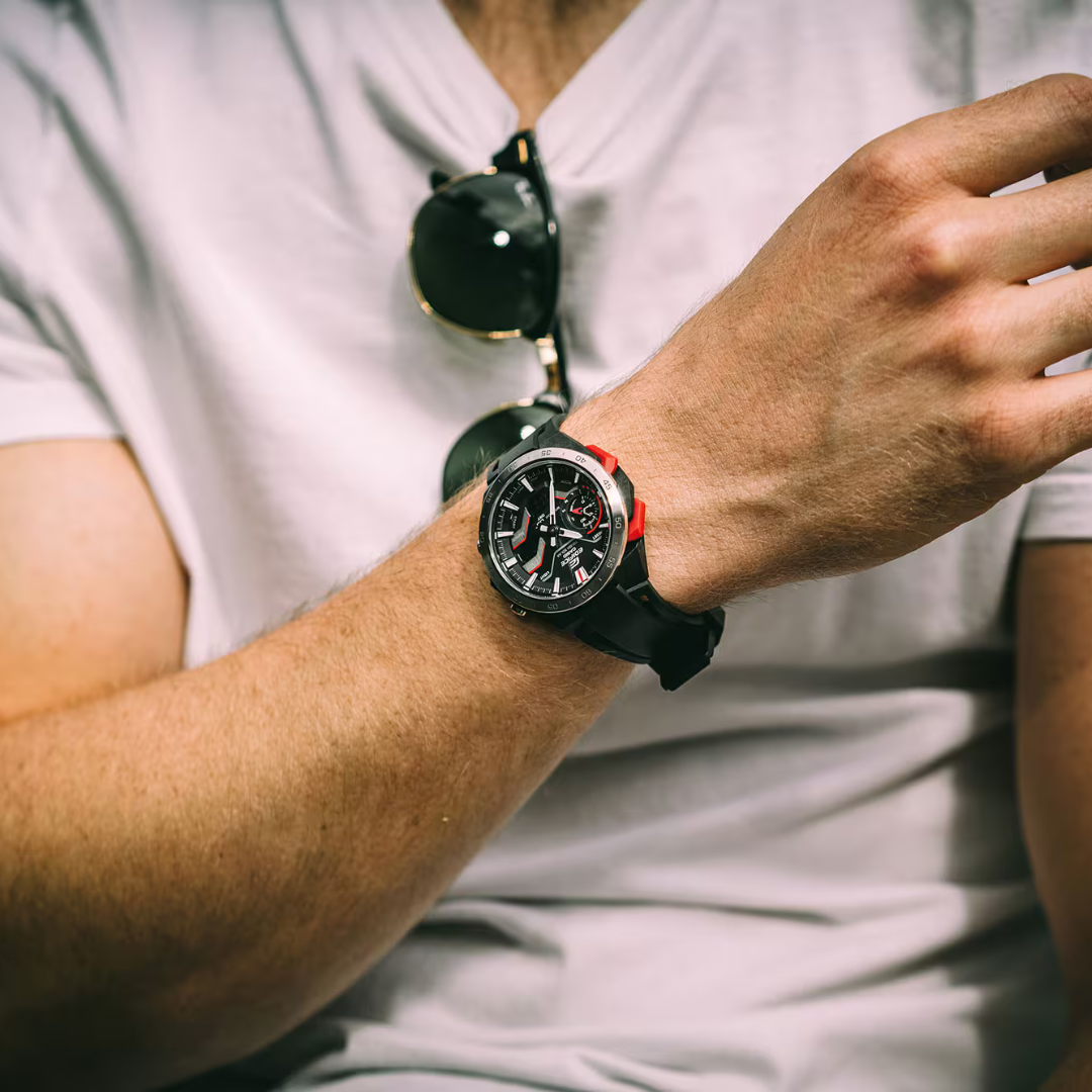 ساعت مردانه کاسیو ادیفایس مدل ECB-2200P-1ADF